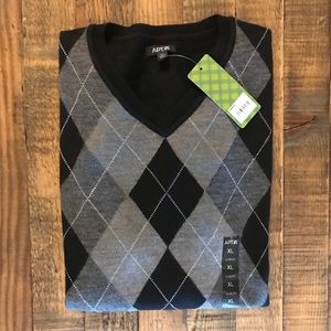 APT. 9 - Men’s Argyle Sweater